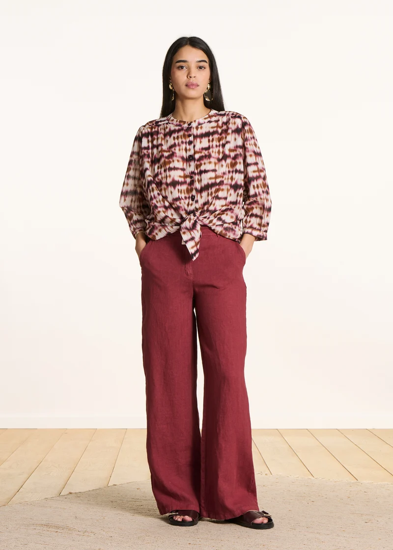 Pantalon droit et large bordeaux en lin taille haute