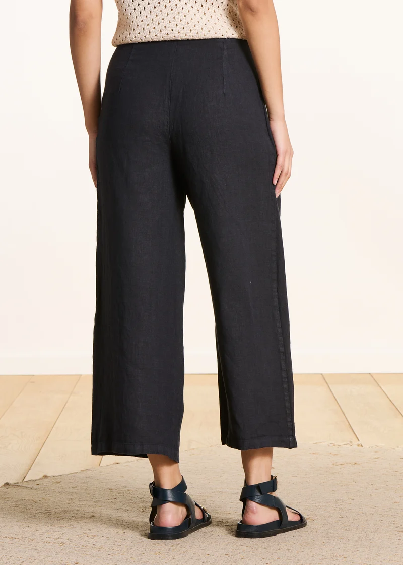 Pantalon large 7/8ème bleu foncé en lin avec pan