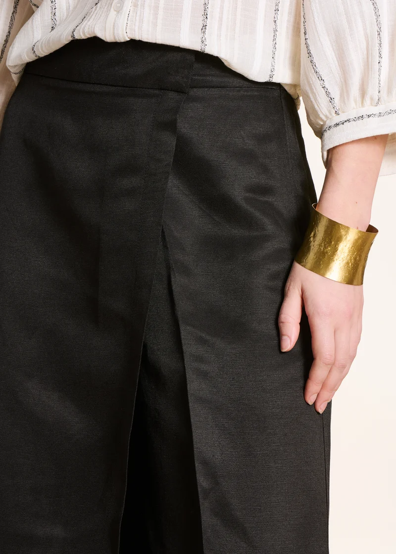 Pantalon taille haute 7/8ème noir à pan