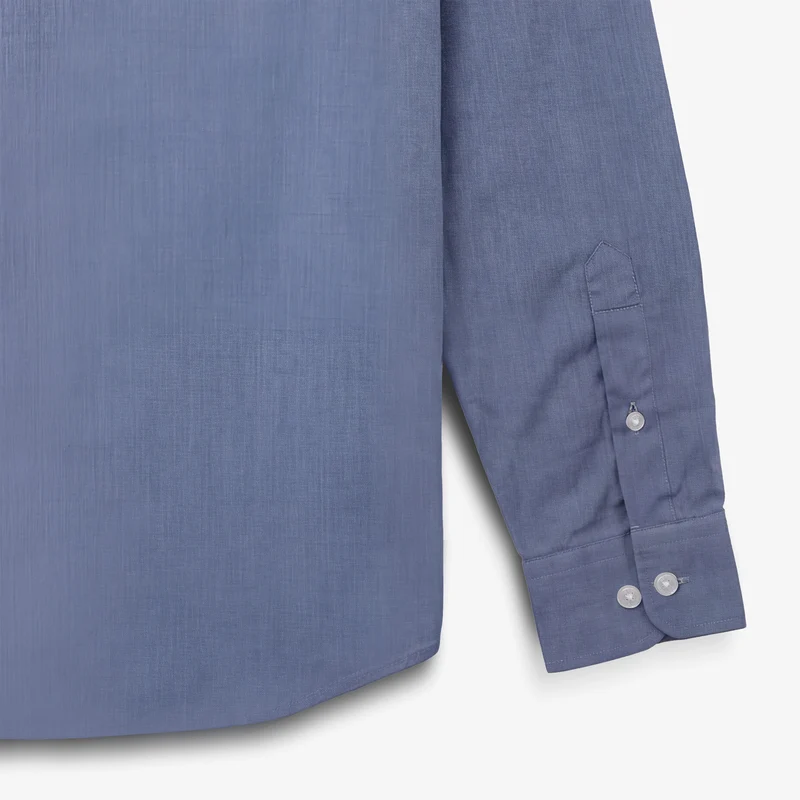 Chemise manches longues en coton bleue avec poche poitrine