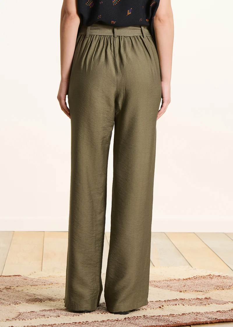 Pantalon droit kaki fluide ceinturé