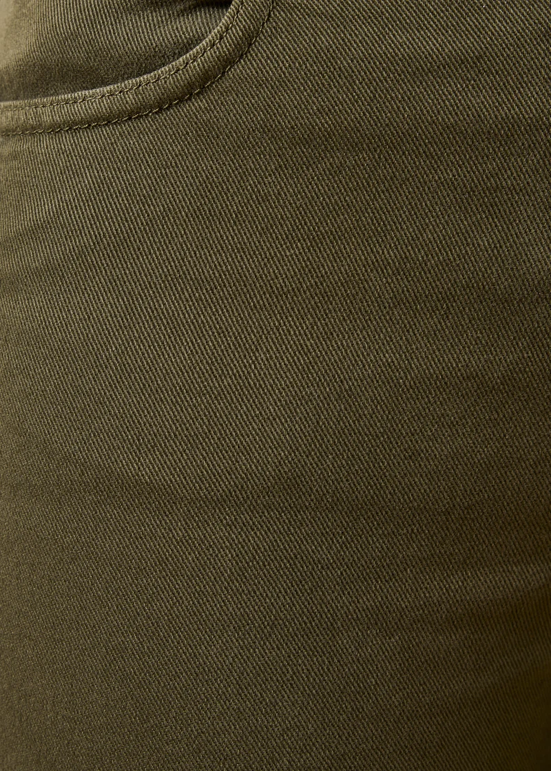 Jean kaki - Fee