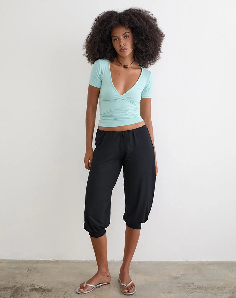 Pantalon capri Kurty en jersey de rayonne, noir