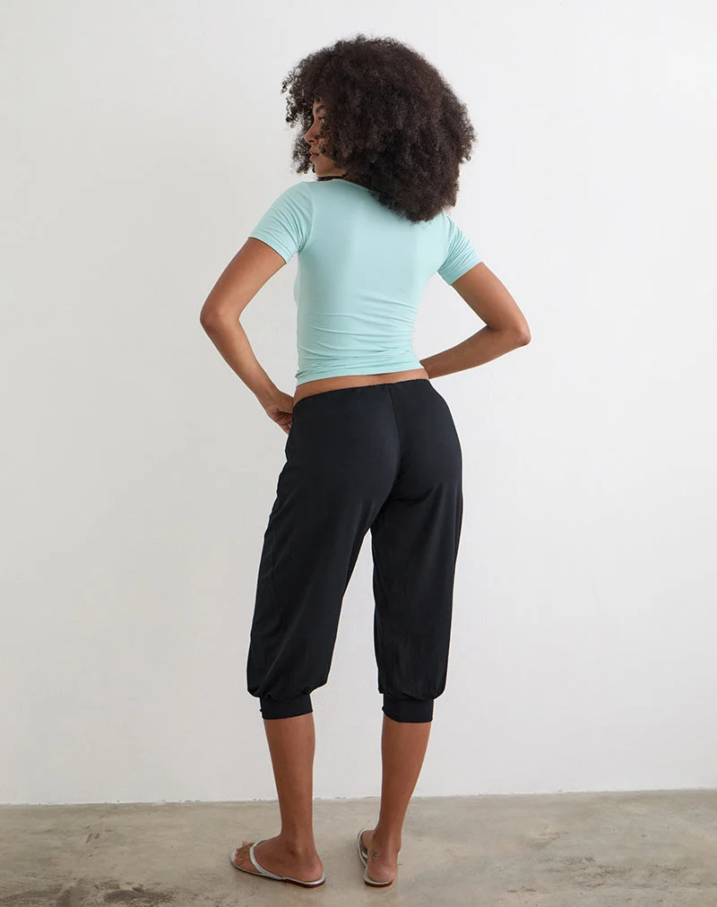 Pantalon capri Kurty en jersey de rayonne, noir