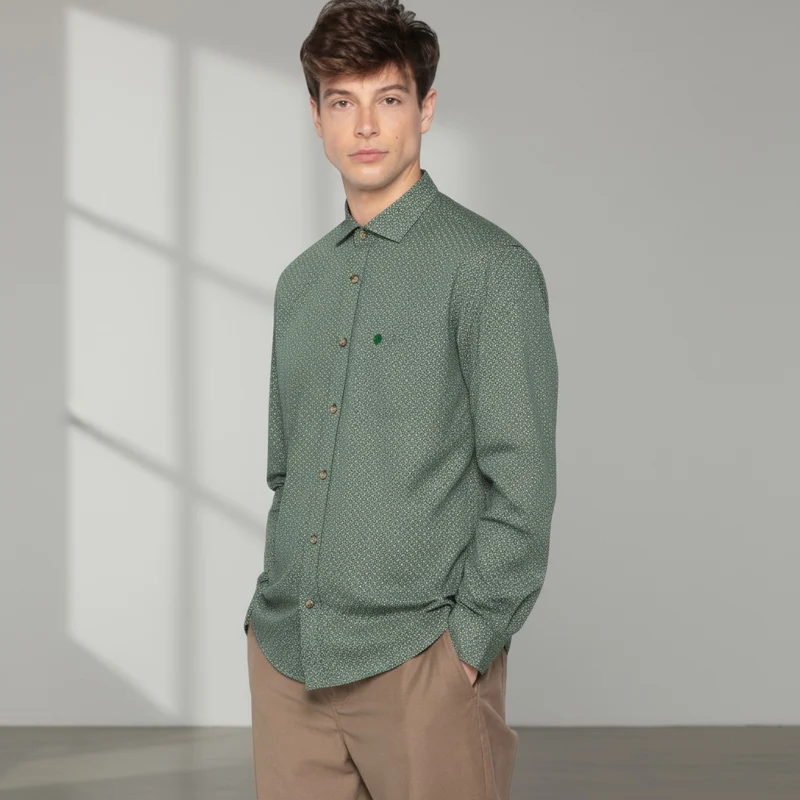 Chemise vert olive à manches longues imprimé géométrique