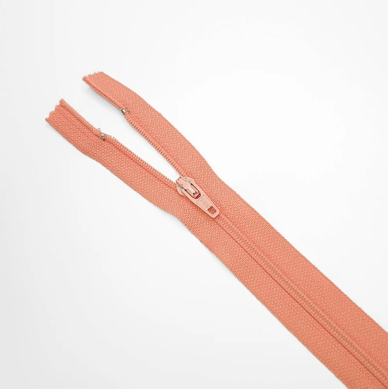 YKK | Fermeture éclair À Bout Fermé | Spirale | #2 | 5 3/4'' - 14.5 cm | SS356 - SS359