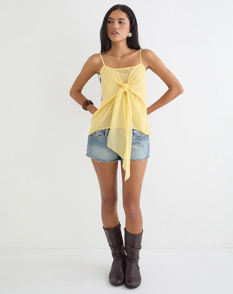 Haut Sena en mousseline jaune pastel