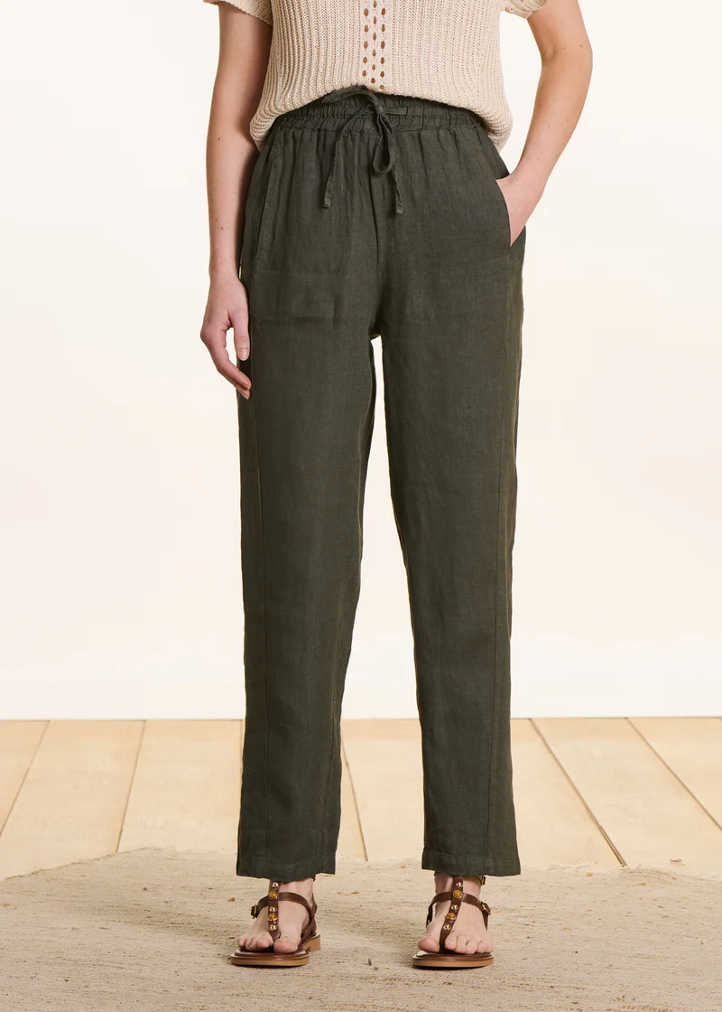 Pantalon carotte kaki en lin taille élastiquée