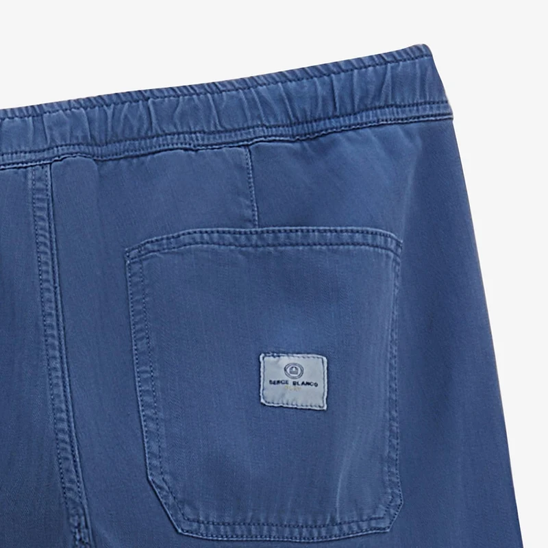 Chino 743 élastiqué à chevrons bleu nation coupe large