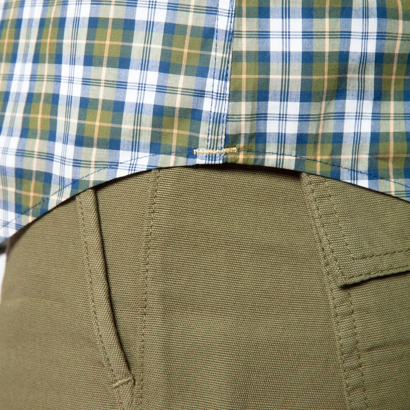 Chemise manches longues à carreaux vert et bleu en coton coupe ajustée