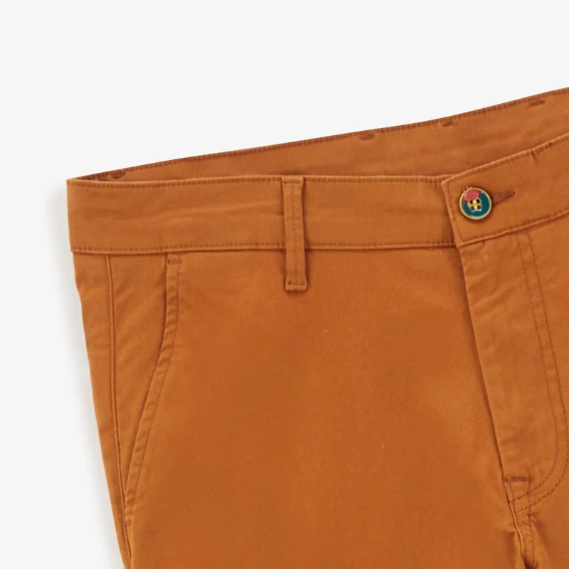 Chino 702 coupe droite confort noisette
