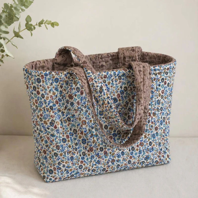 Double gaze matelassée réversible | Fleuri bleu & moka