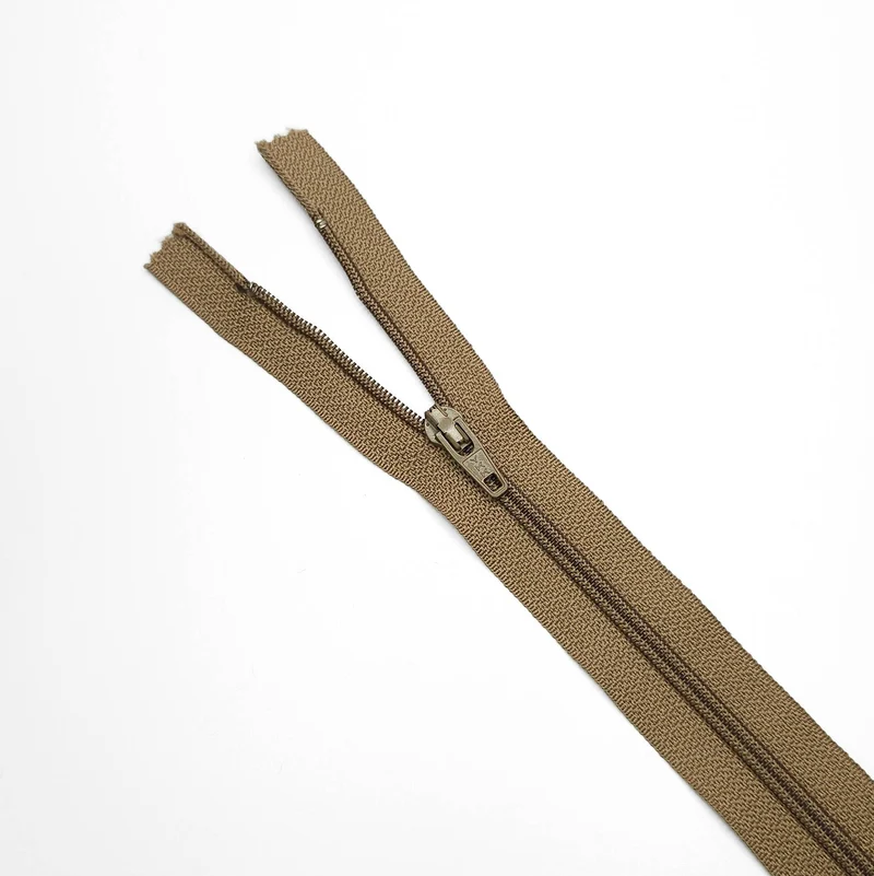 YKK | Fermeture éclair À Bout Fermé | Spirale | #2 | 6 3/4'' - 17 cm | SS316 - SS332