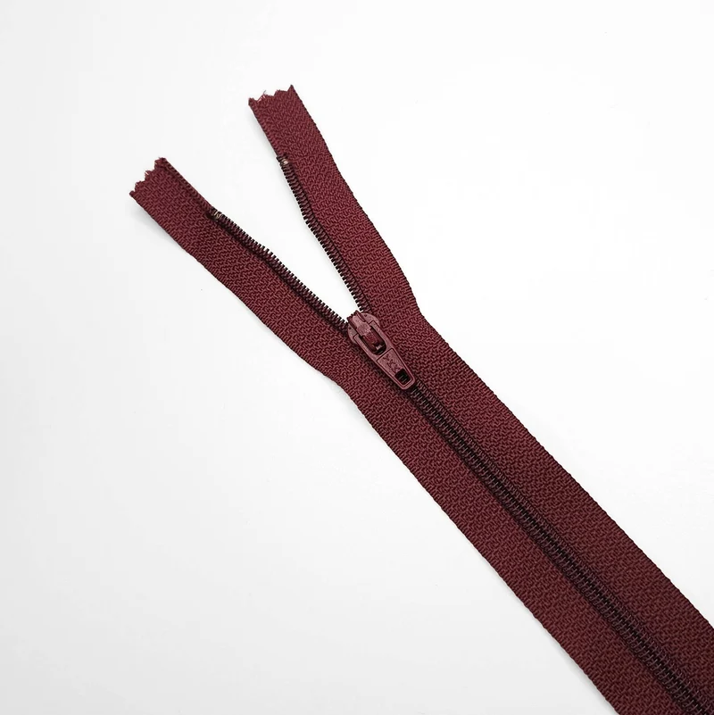 YKK | Fermeture éclair À Bout Fermé | Spirale | #2 | 6 3/4'' - 17 cm | SS306 - SS315
