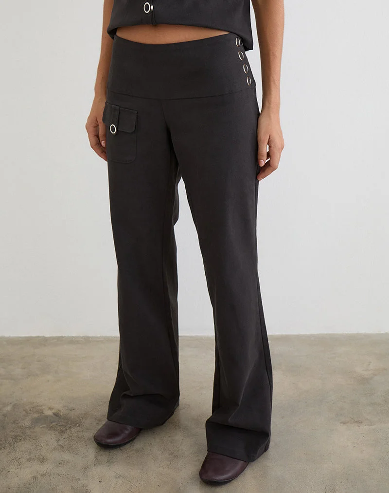 Pantalon Alora Pocket en gris foncé