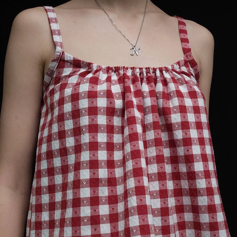 Tissé Teint | 100 % Coton | Queen of Hearts | Cœurs Vichy | Cerise | Fableism