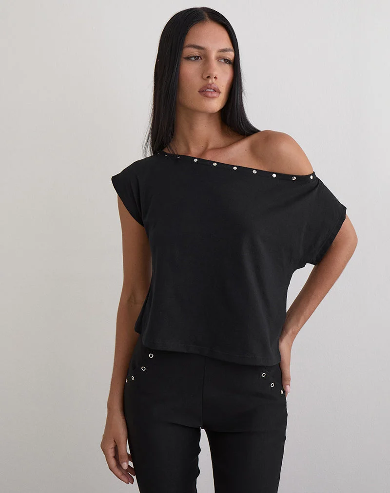 Top Bizzy en jersey noir avec clous