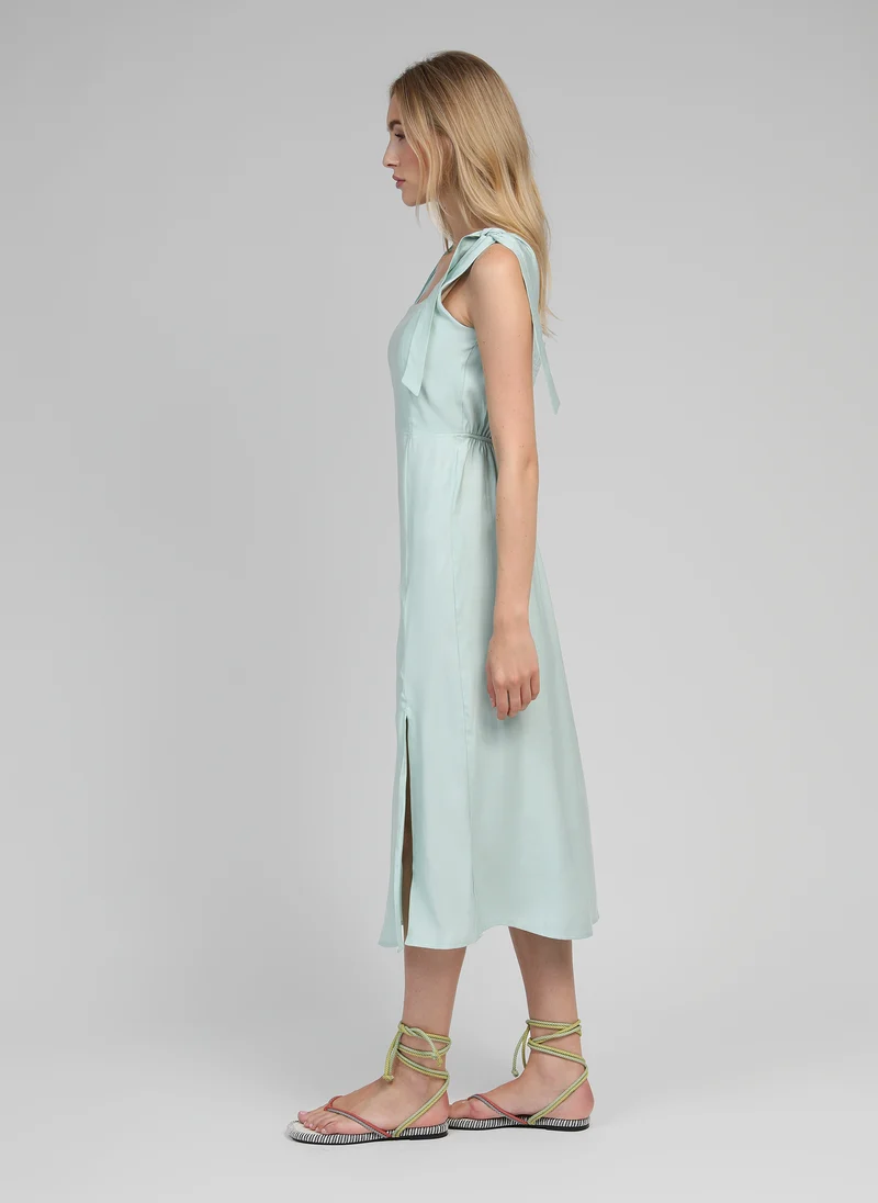 ROBE MIDI MANTA celadon