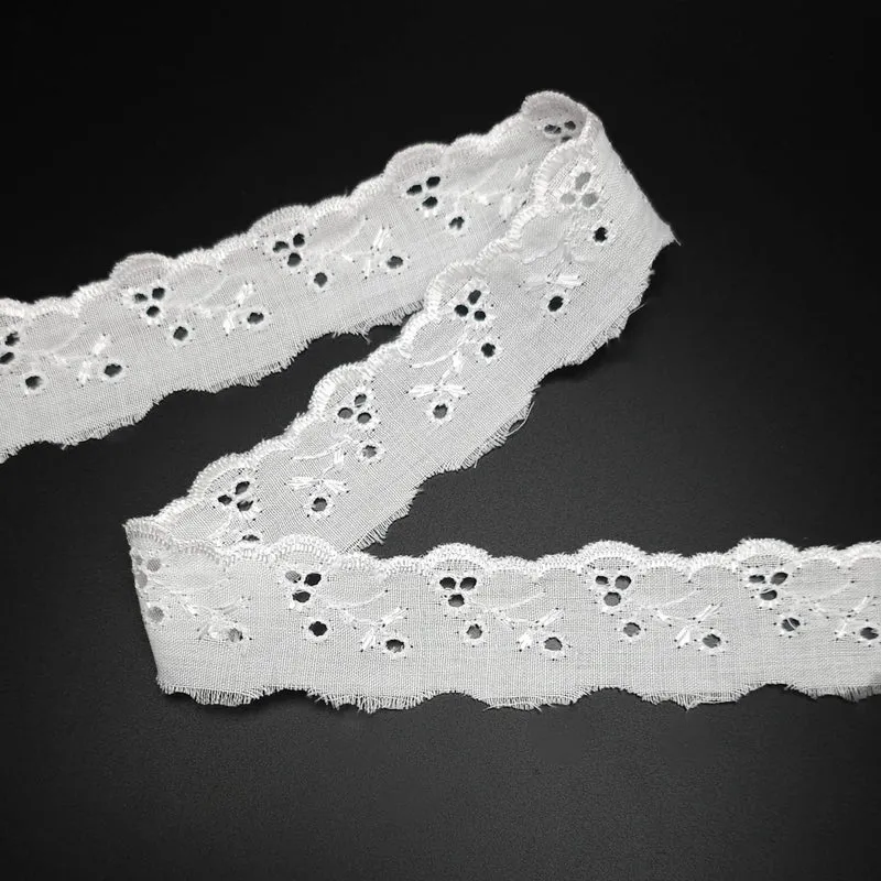 Galon de broderie anglaise | Blanc | 2.5 cm - 1"