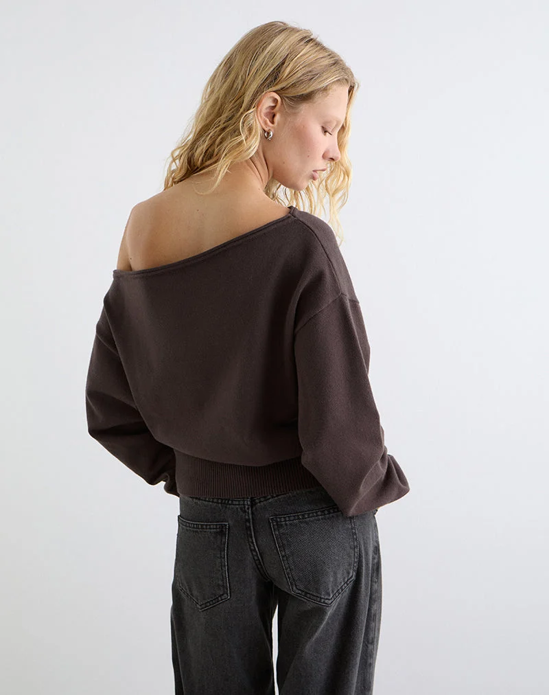 Pull asymétrique Jalira en brun