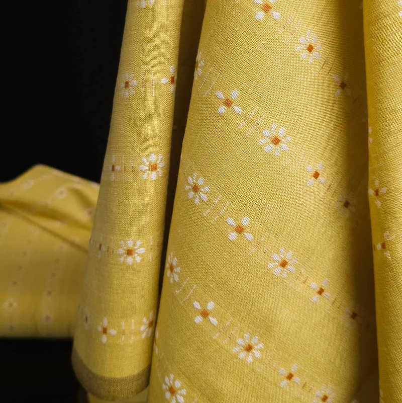Tissé Teint | 100 % Coton | Forest Forage Daisies | Fableism