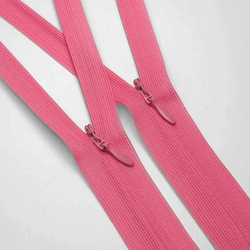 Fermeture éclair invisible à bout fermé | #2 | 21 1/4'' - 54 cm
