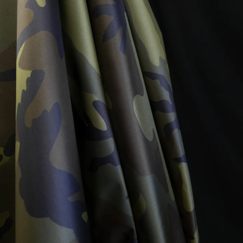Ripstop | Camouflage Traditionnel | Vert & Marine | Fin de ligne de Canada Goose