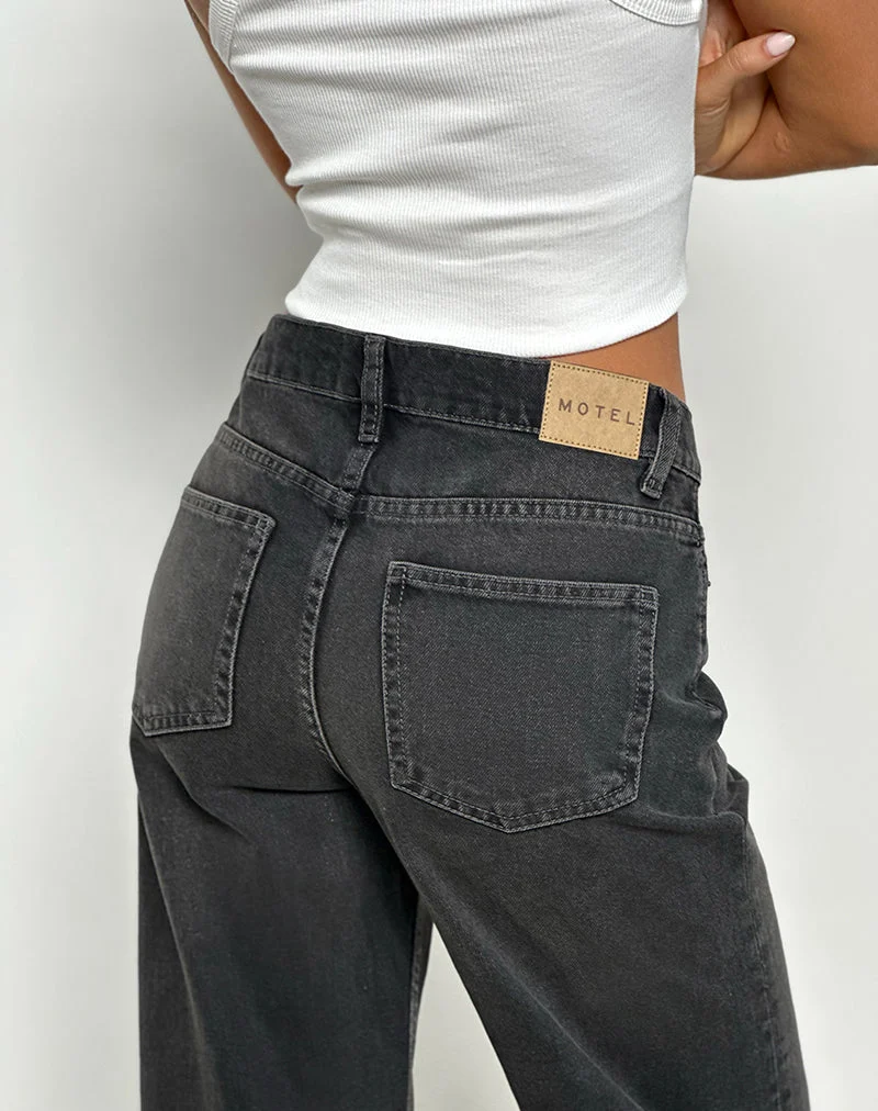 Jean droit à taille moyenne avec revers en noir délavé gris