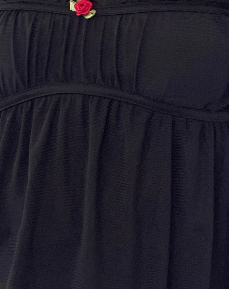 Top Cami Damaris en noir avec bordure noire