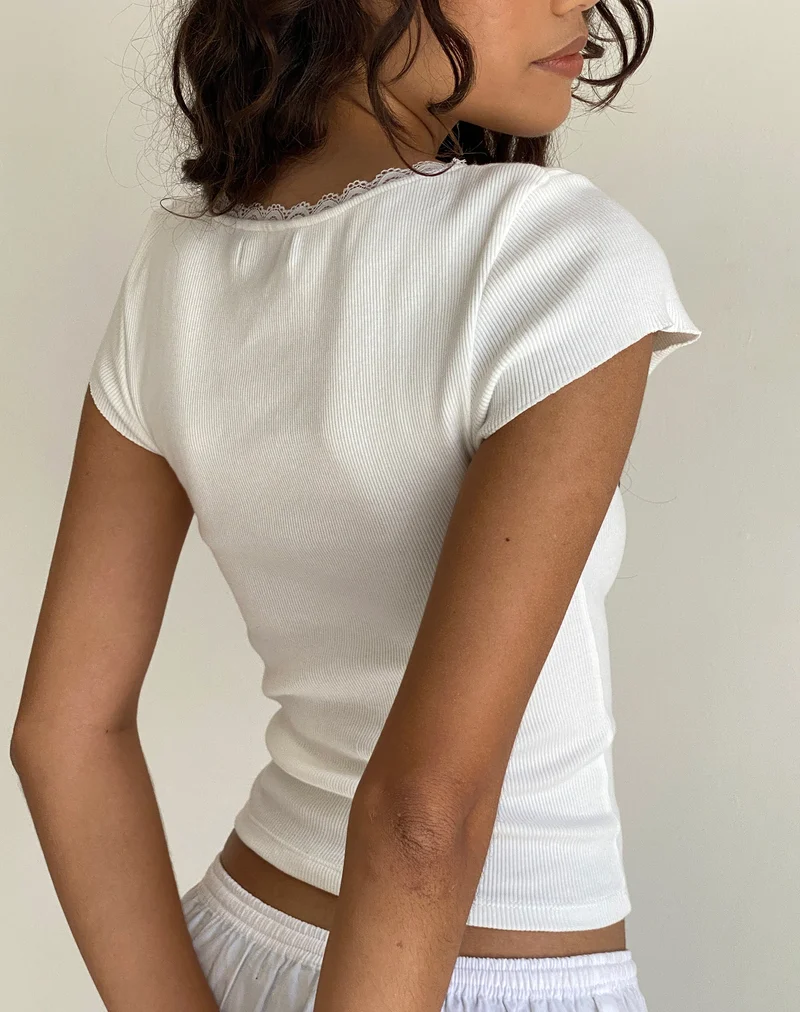 Bovillo - T-shirt à bordures en dentelle, côtelé, blanc cassé
