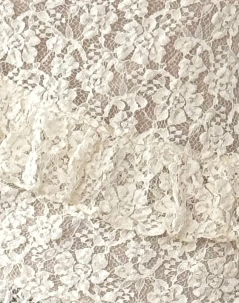 Octavia - Top cami asymétrique en dentelle ivoire