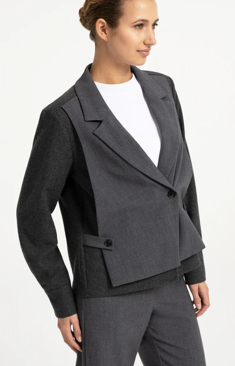 Veston ample à textures contrastantes