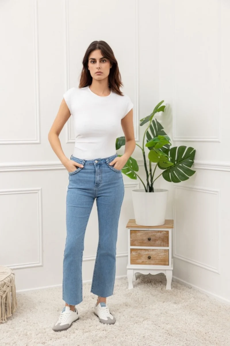 Jeans bleu détail poches tressées