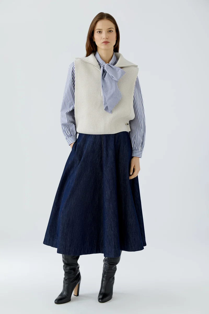 Pull sans manches à col demi-zippé