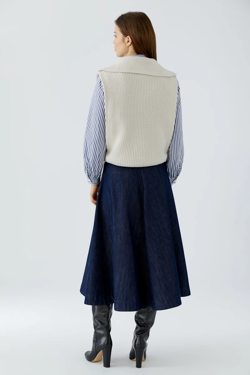 Pull sans manches à col demi-zippé