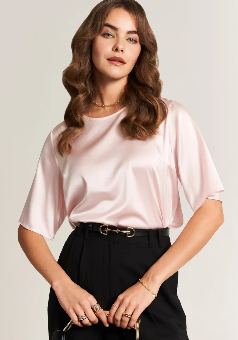 Blouse en soie manches courtes