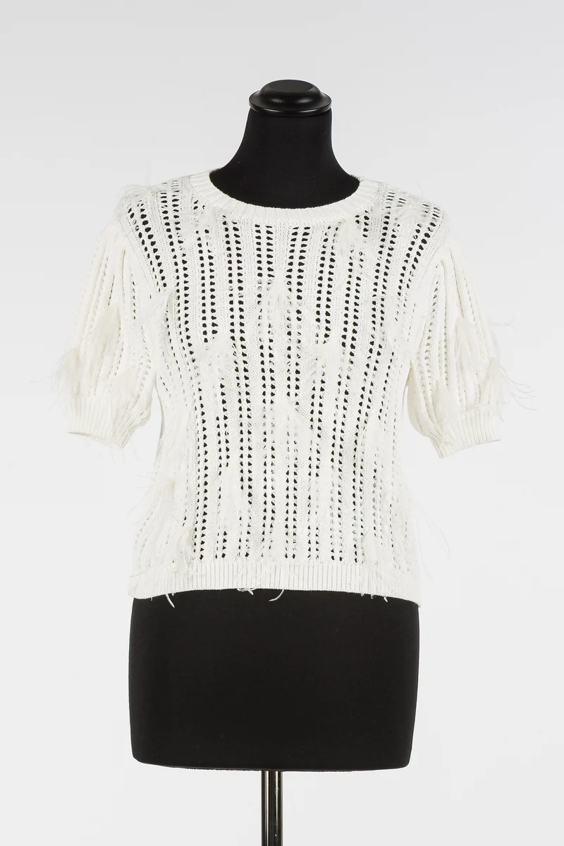 Tricot ajouré à franges