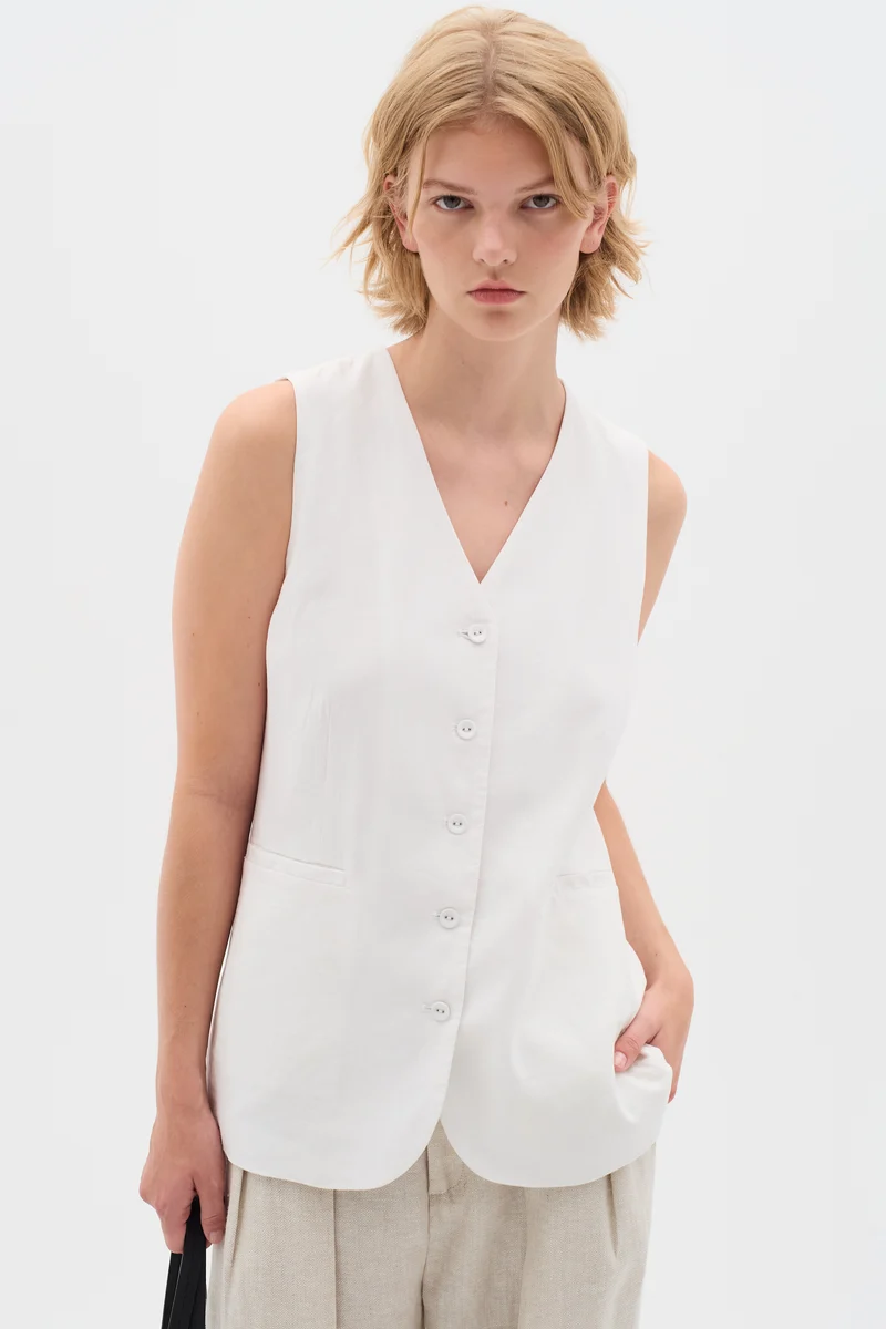 Gilet boutonné élégant Farida