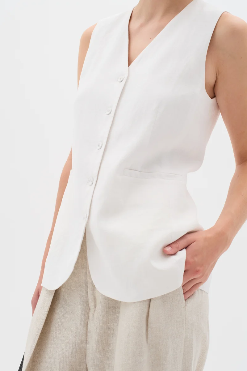 Gilet boutonné élégant Farida