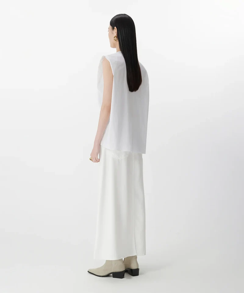 Blouse sans manches à plis asymétriques