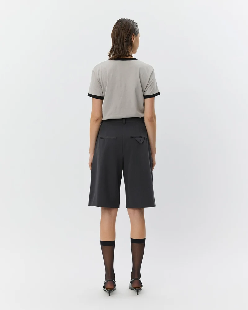 Bermuda tailleur Elsa à plis pressés