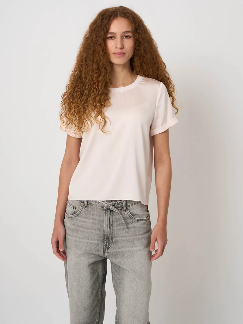 Blouse en satin de soie à col rond
