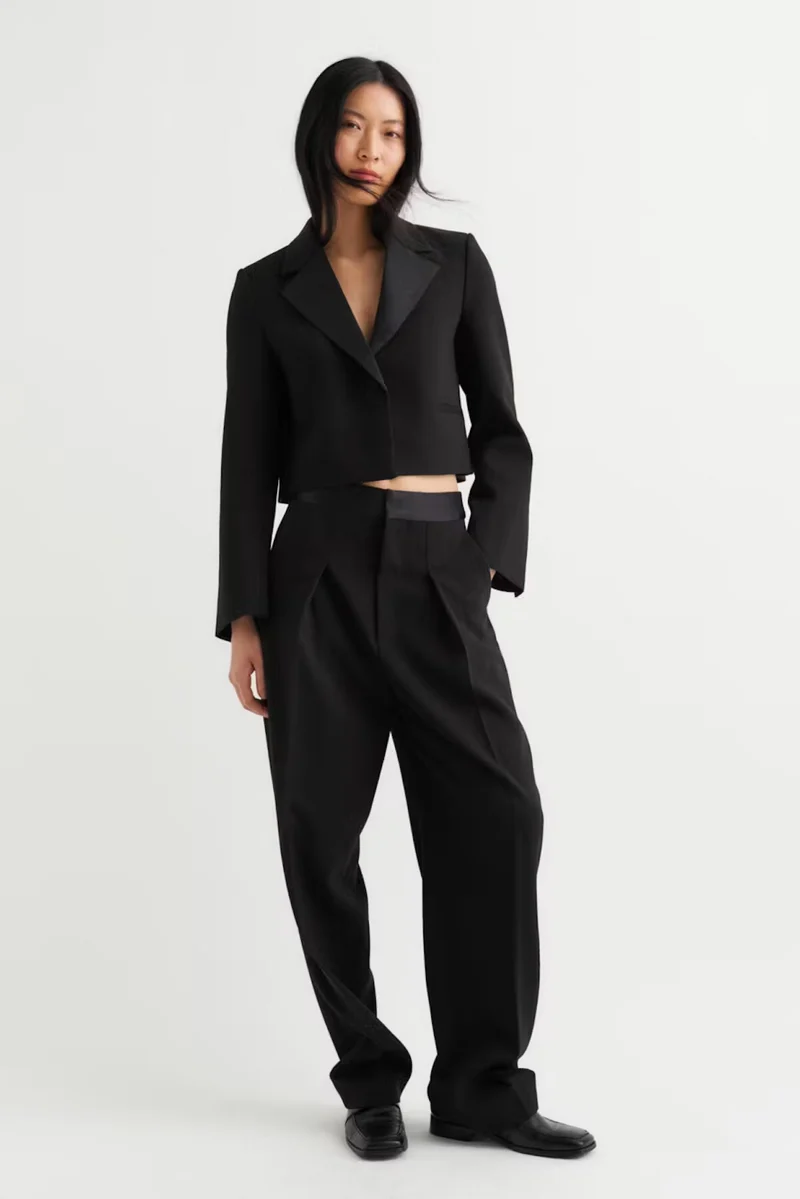 Blazer court tuxedo avec satin Yael