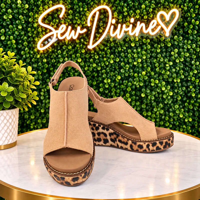 Corkys Carley Camel Leopard Combo