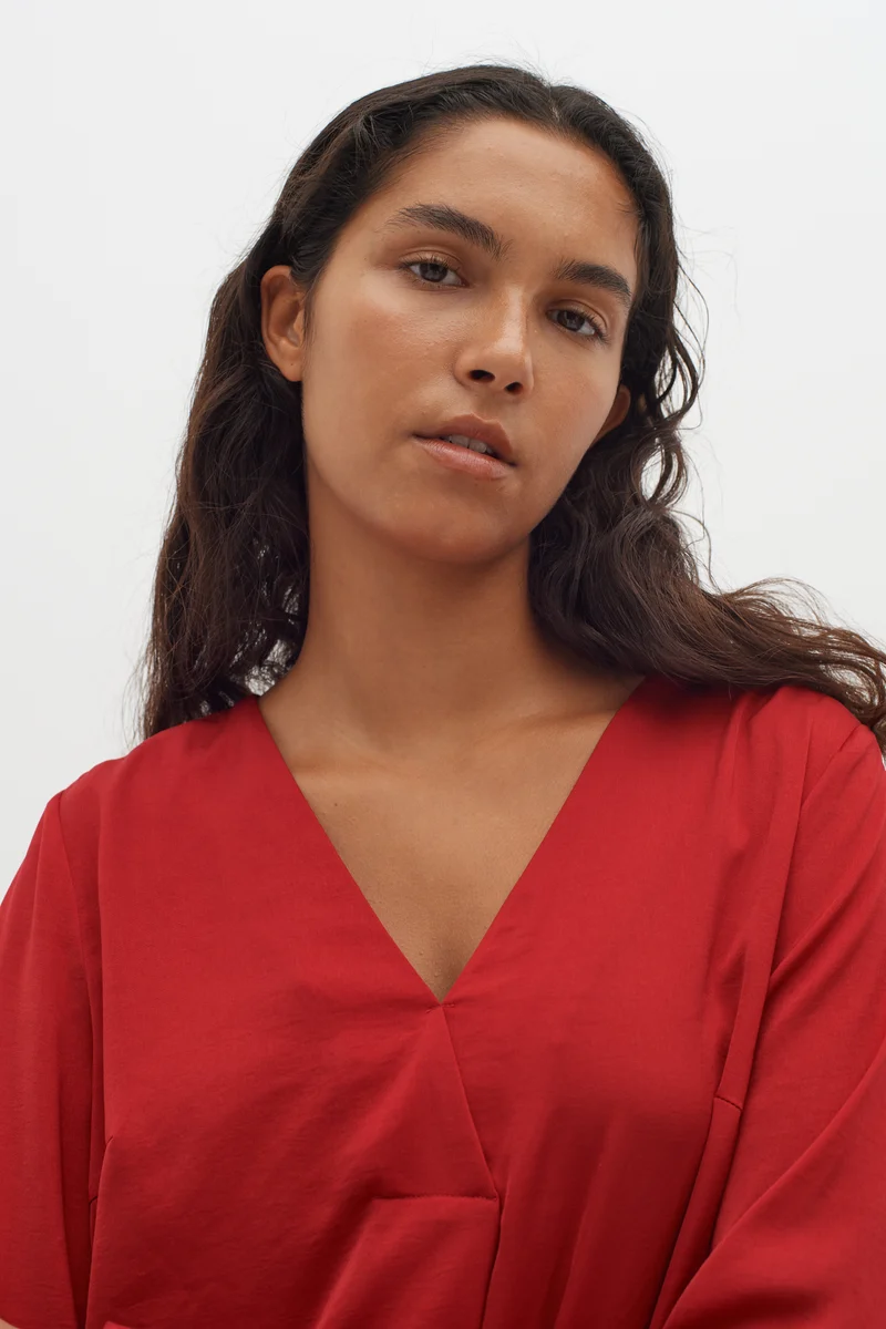 Blouse drapée à col V Rinda