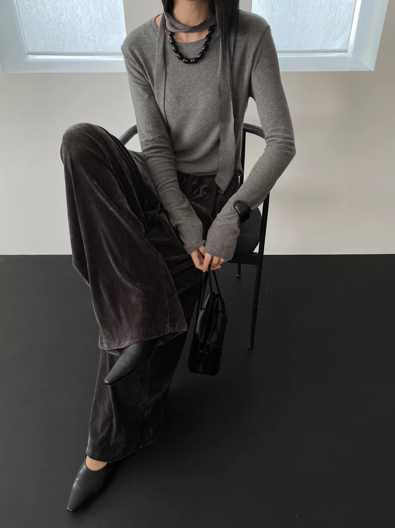 Lucysalon Velvet Wide-Leg Pants