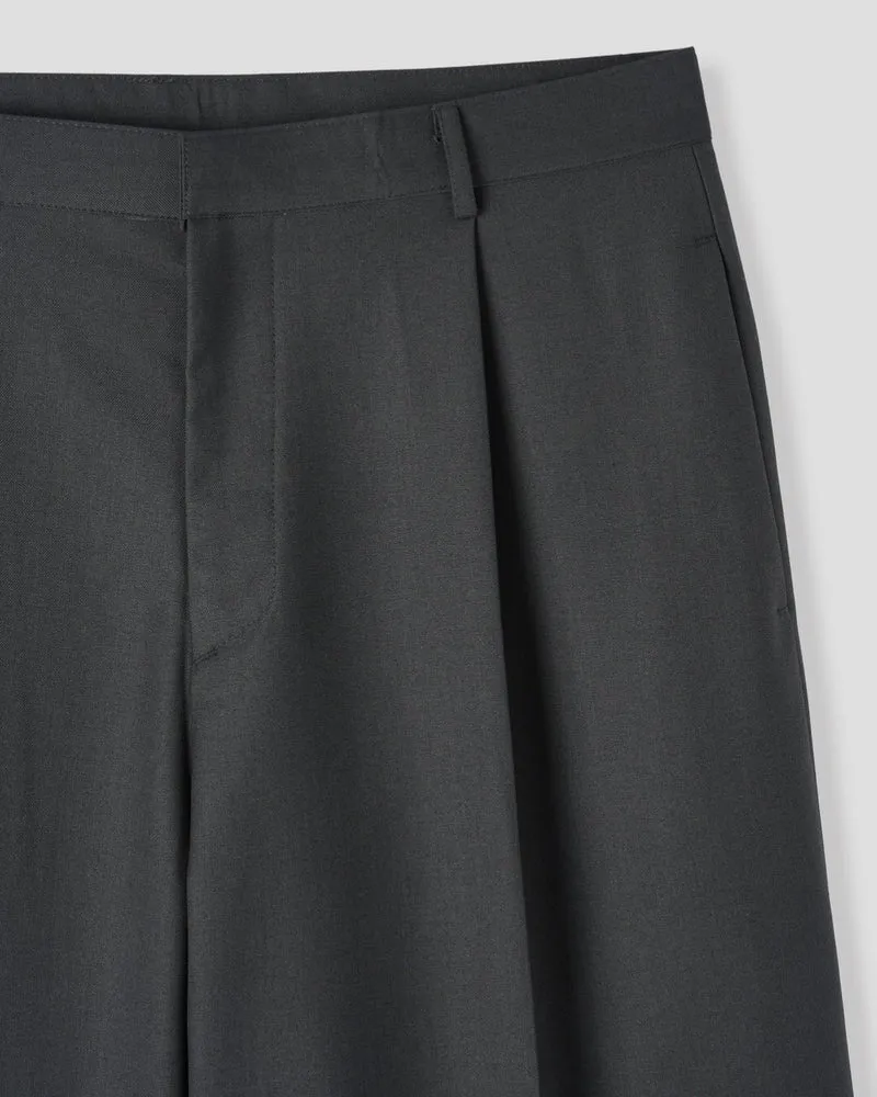 Corkage Oversized One-Tuck Wide Leg Slacks