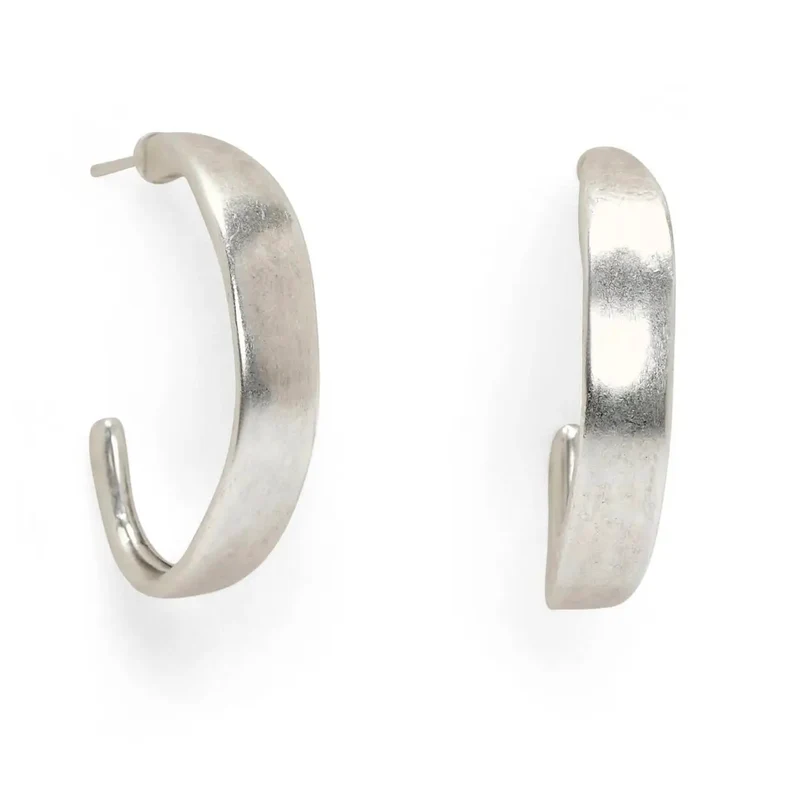 Chanour Handmade Pewter Earrings NE1585