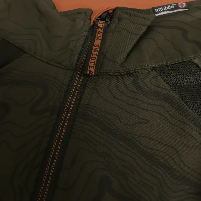 Alpha Antibite Sweater