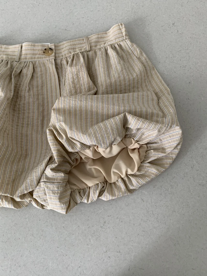 ViveL Striped Balloon Shorts with Elastic Waist